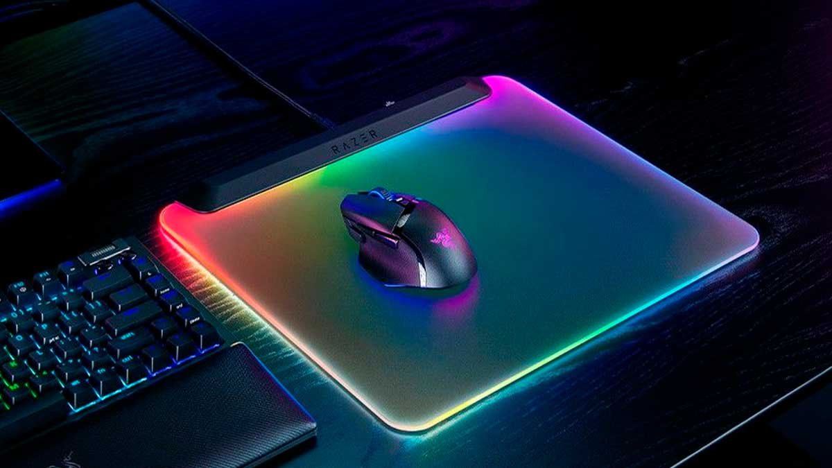 Razer Anuncia Firefly V2 Pro: Conheça o Primeiro Mousepad Gamer do Mundo com Retroiluminação LED